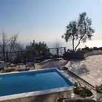 Grosse Mit Meerblick Und Pool Und Jacuzzi