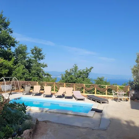 Chiara Mit Meerblick Und Pool Und Jacuzzi