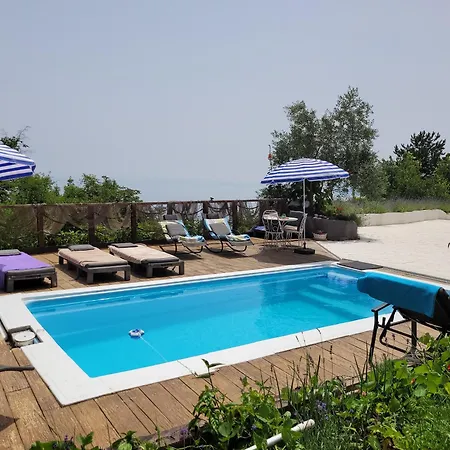 Chiara Mit Meerblick Und Pool Und Jacuzzi *