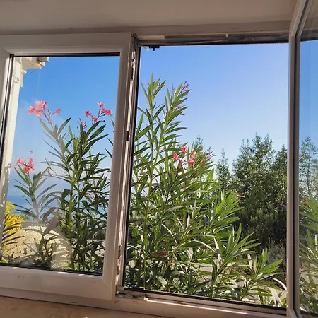 Chiara Mit Meerblick Und Pool Und Jacuzzi *