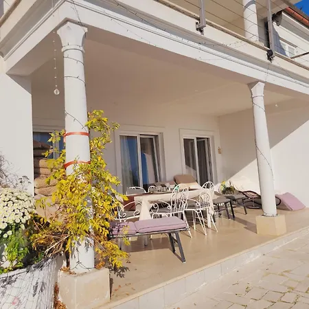 Lägenhet Grosse Mit Meerblick Und Pool Und Jacuzzi *