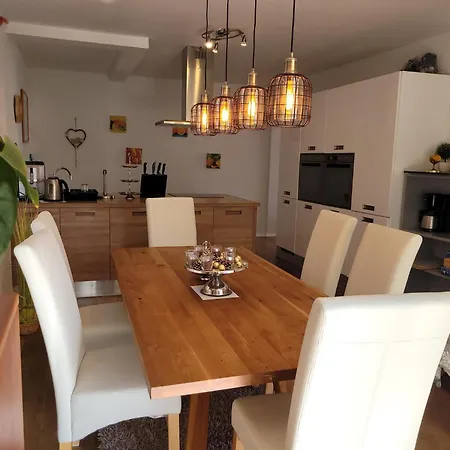 Chiara Mit Meerblick Und Pool Und Jacuzzi Apartment