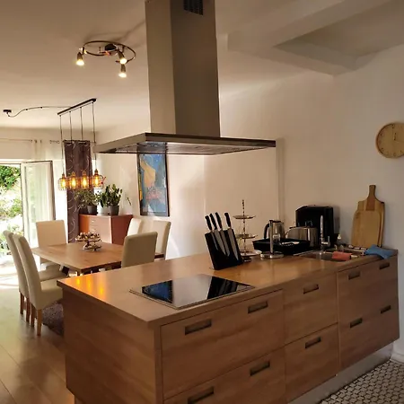 Apartamento Grosse Mit Meerblick Und Pool Und Jacuzzi