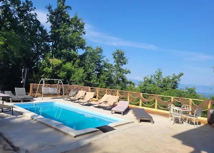 Διαμέρισμα Chiara Mit Meerblick Und Pool Und Jacuzzi *