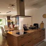 Apartament Grosse Mit Meerblick Und Pool Und Jacuzzi