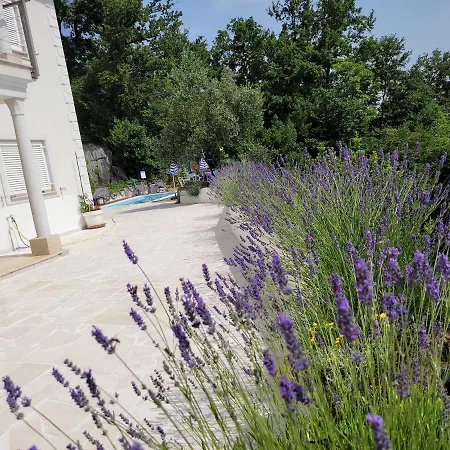 Appartement Chiara Mit Meerblick Und Pool Und Jacuzzi