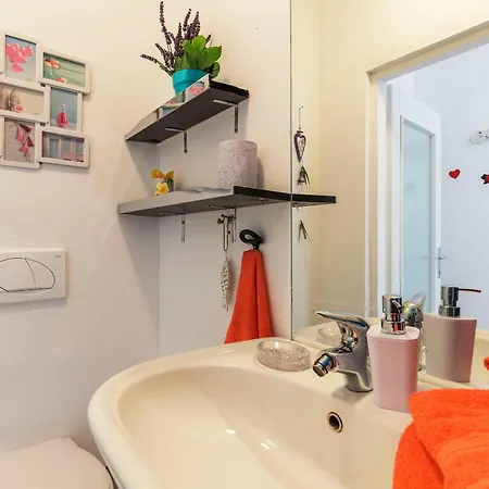 Chiara Mit Meerblick Und Pool Und Jacuzzi Apartament *