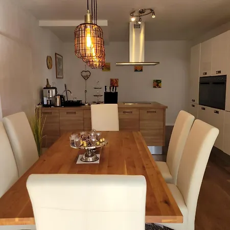 Chiara Mit Meerblick Und Pool Und Jacuzzi Lovran