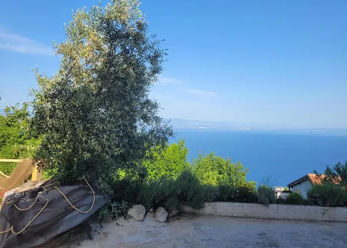 Apartamento Chiara Mit Meerblick Und Pool Und Jacuzzi Lovran