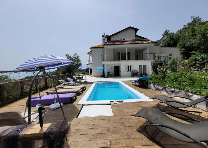 Chiara Mit Meerblick Und Pool Und Jacuzzi Apartamento